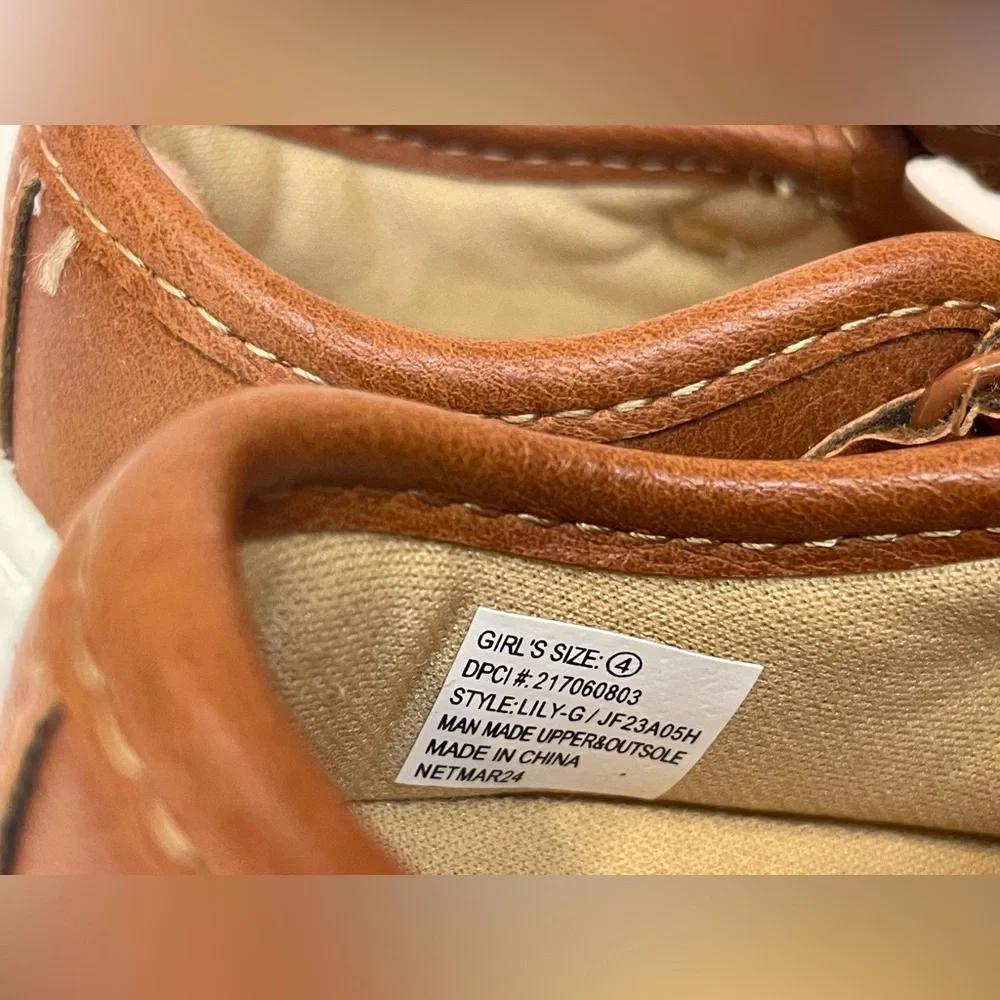 Carter’s‎ Toddler Girl’s Slip-On Bow Brown Flats Size 4